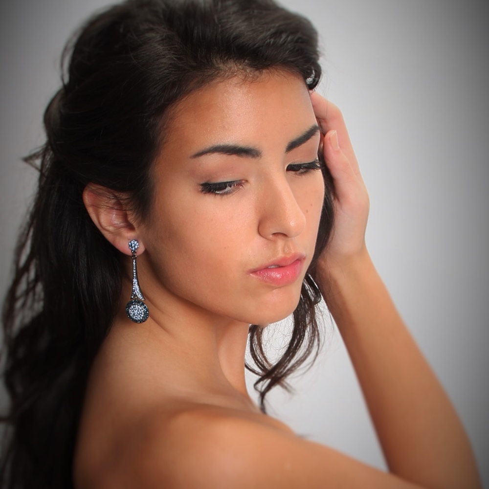 Earrings - Picture 2 of 3